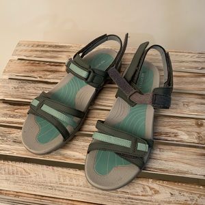 Merrell hiking sandals, size 9